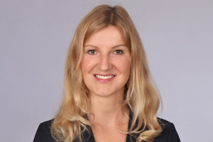 Dr. Tina Stöermer - VRMandat.com / Stiftungsratsmandat.com